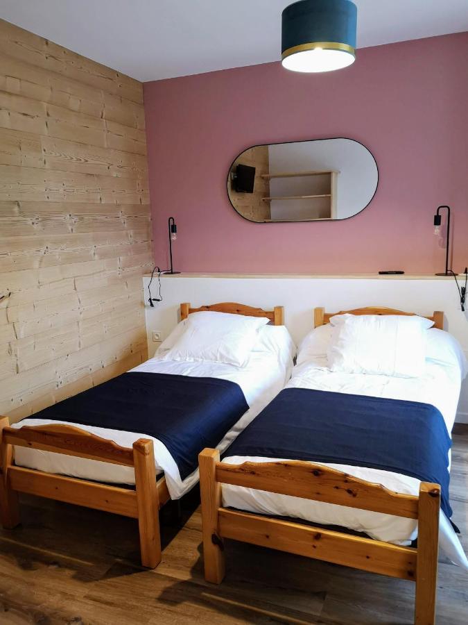 Le Relais D'Avajan Bed & Breakfast Exterior photo