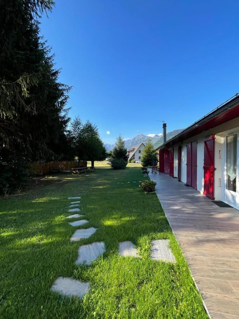 Le Relais D'Avajan Bed & Breakfast Exterior photo